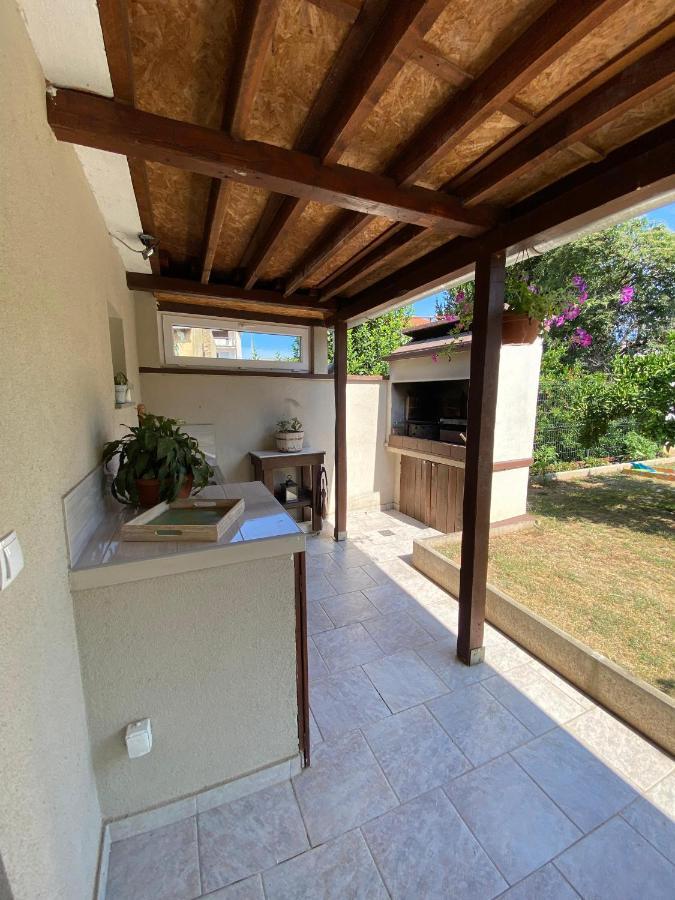 Apartman Cukar II Pula Exterior photo